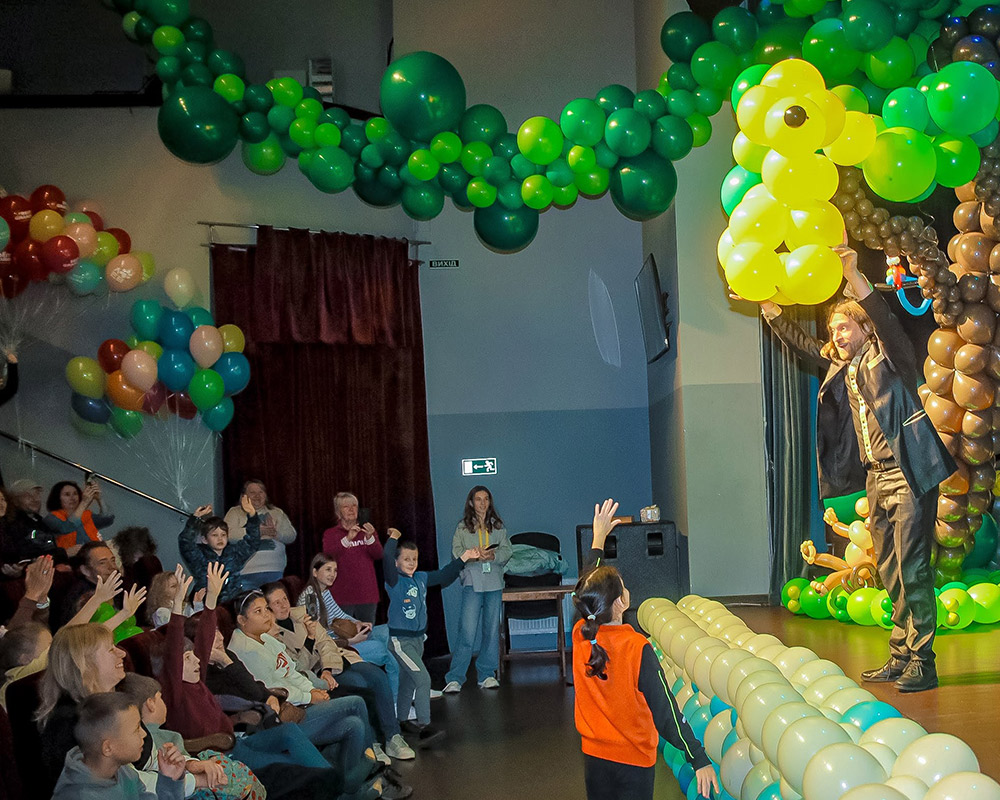 Ballondecoratie voor scènebeeld en speelruimte