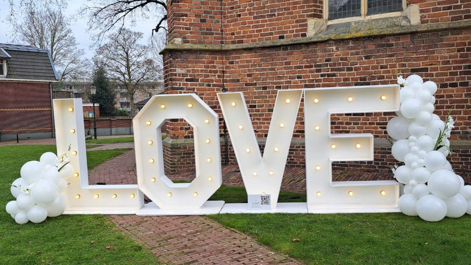 Lichtcijfers en ballonletters