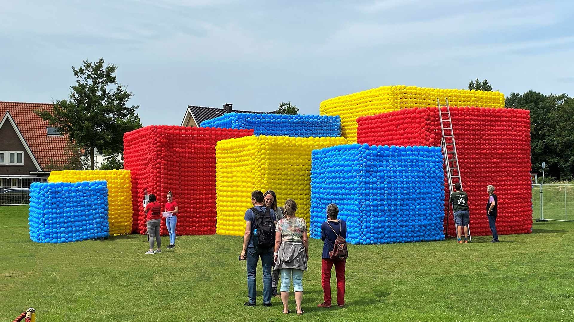 Mega ballonsculpturen voor events, openingen en festivals