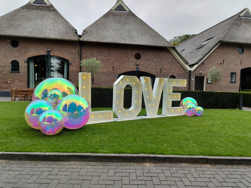 Verkrijgbaar in verschillende kleuren en formaten